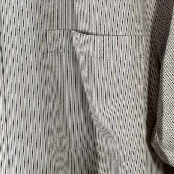 Chaps Mens Shirt Large 16-16.5 Tan Stripe Long Sleeve Button Down Wrinkle Free - Picture 5 of 7